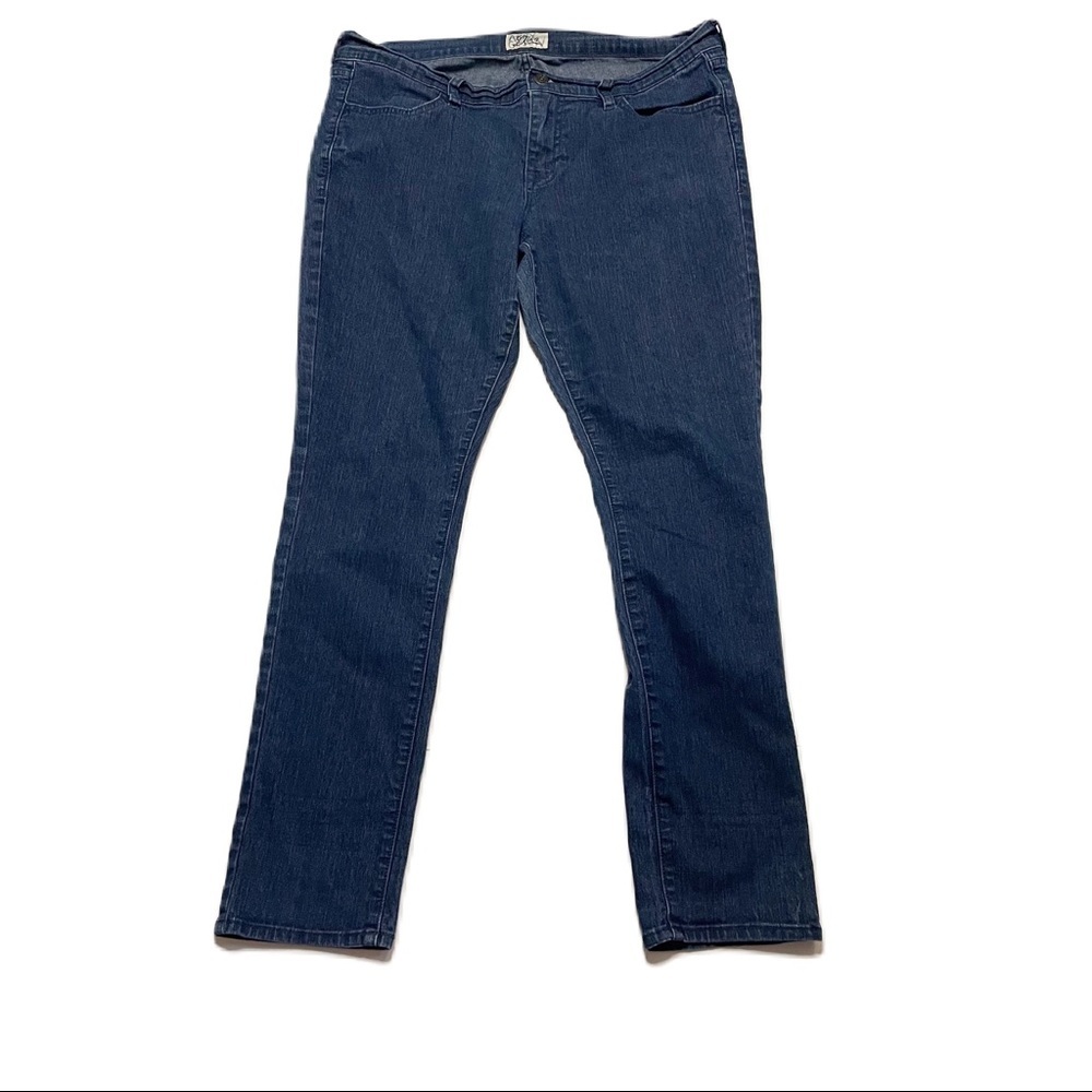 Old Navy The Diva Super Skinny Medium Dark Wash denim Jeans Size 12 Regular